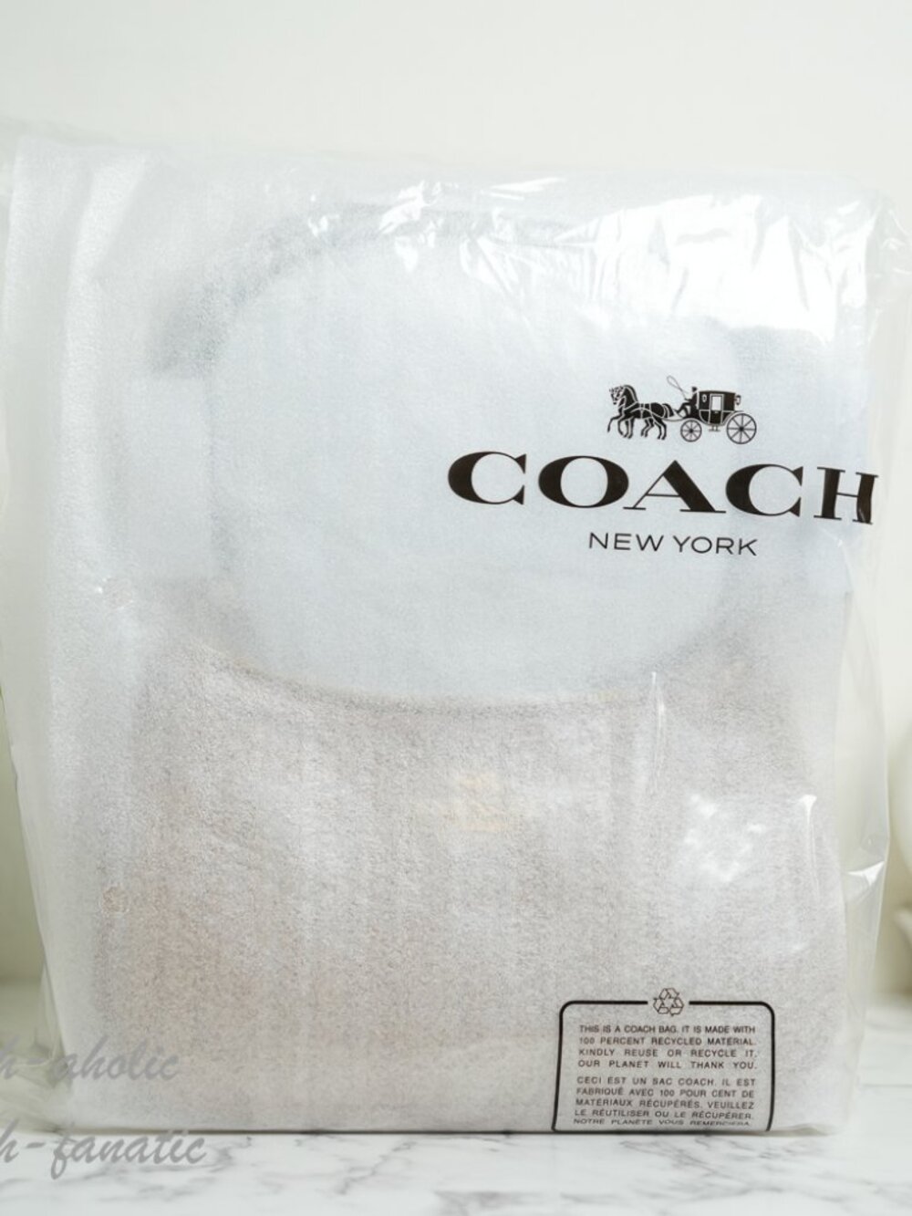 COACH CEC43 Teri Shoulder Bag With Charm straw/Im/Toast Leather *SEALED* - Picture 2 of 14